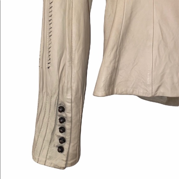 Tahari Leather Jacket - Buttery Soft Leather. In great condition. - Picture 10 of 10